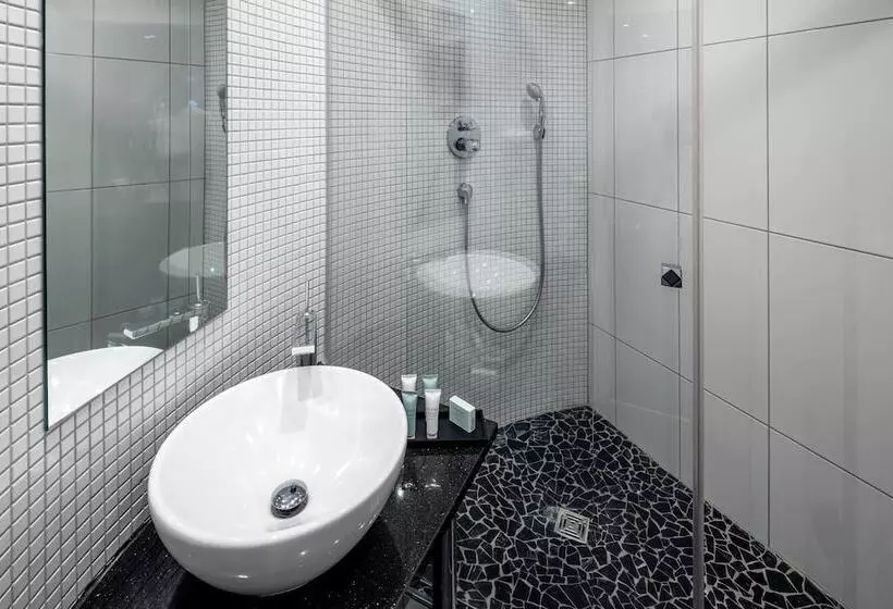 Fotos del hotel Garrigae Villa La Florangerie:  18