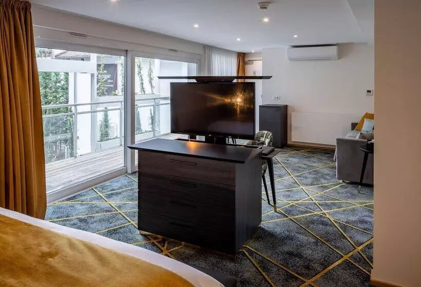 Fotos del hotel Garrigae Villa La Florangerie:  19