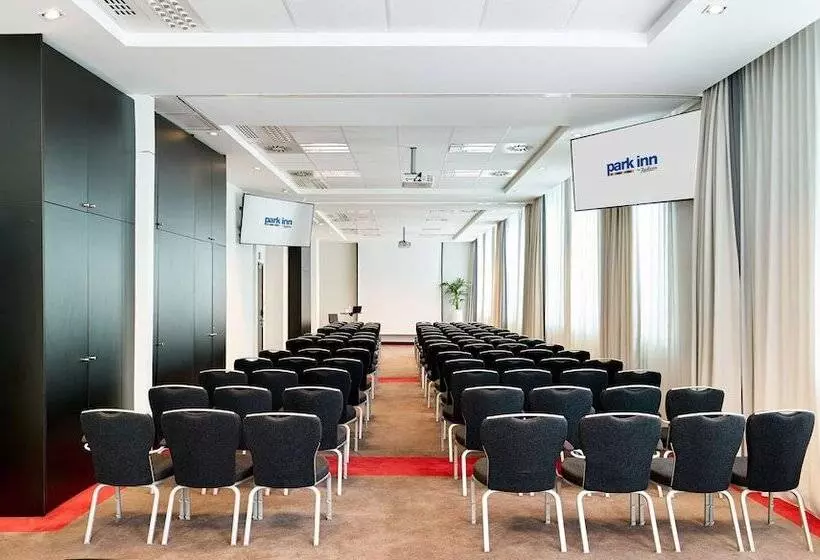 Fotos del hotel Park Inn By Radisson Brussels Midi:  21