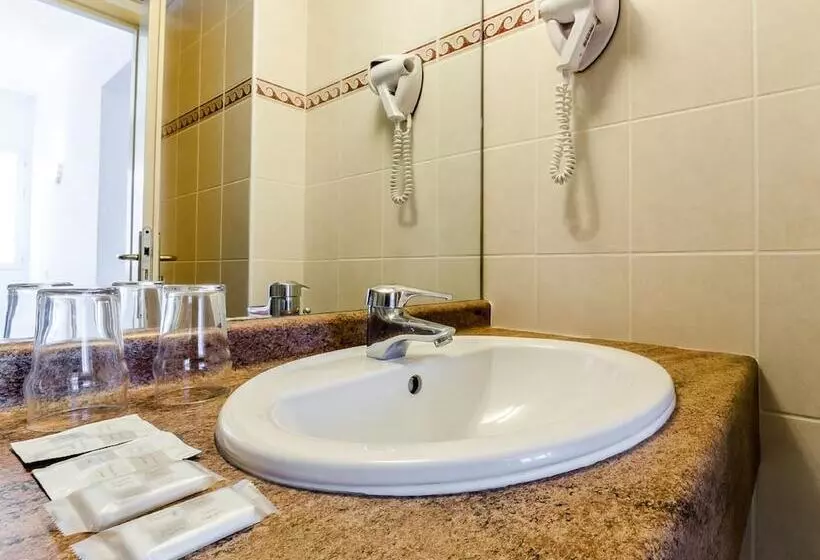 Fotos del hotel Hôtel Agena:  14
