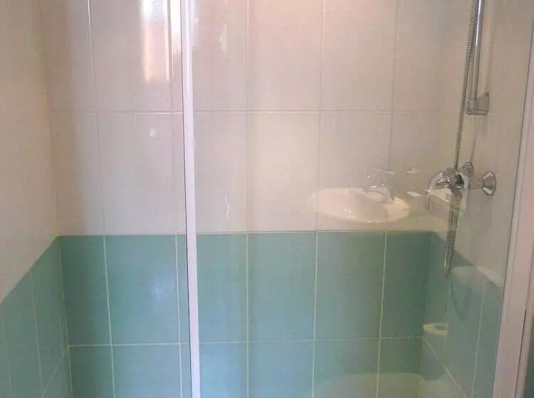 Fotos del hotel Hôtel Agena:  23