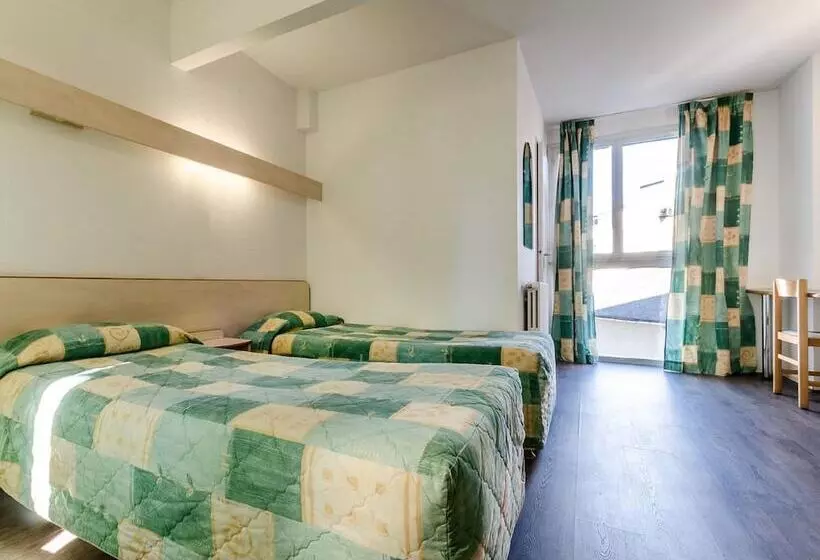 Fotos del hotel Hôtel Agena:  10