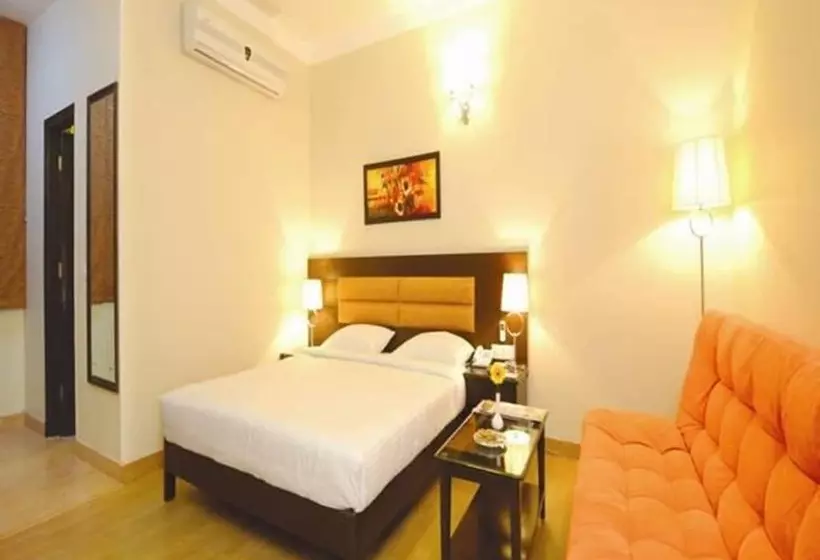 Fotos del hotel Clarks Inn Kailash Colony:  7