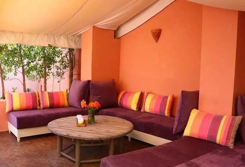 Fotos del hotel Dar Andamaure:  4