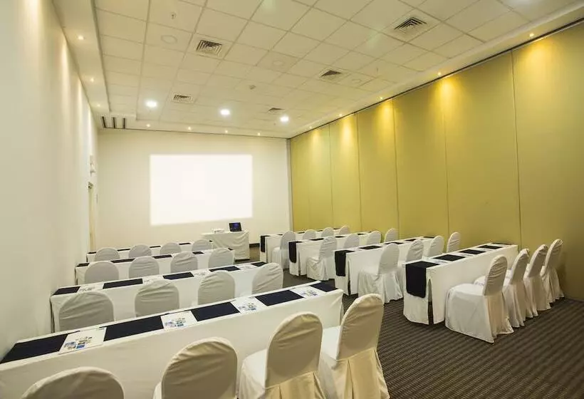 Fotos del hotel Holiday Inn Express Merida, An Ihg:  14