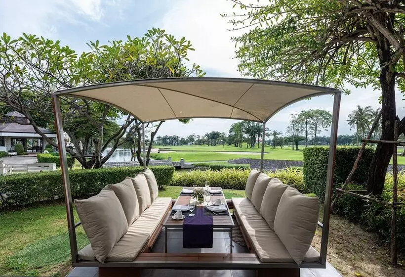 Fotos del hotel Summit Windmill Golf Residence:  14