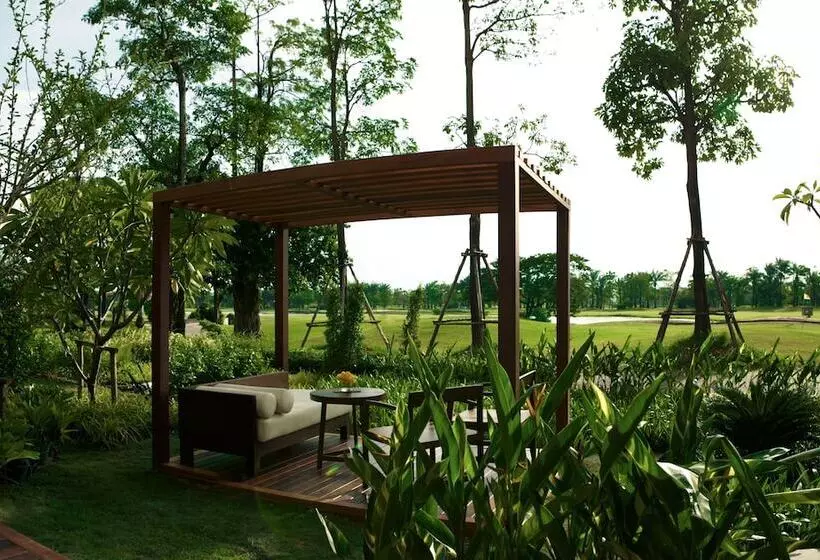 Fotos del hotel Summit Windmill Golf Residence:  25