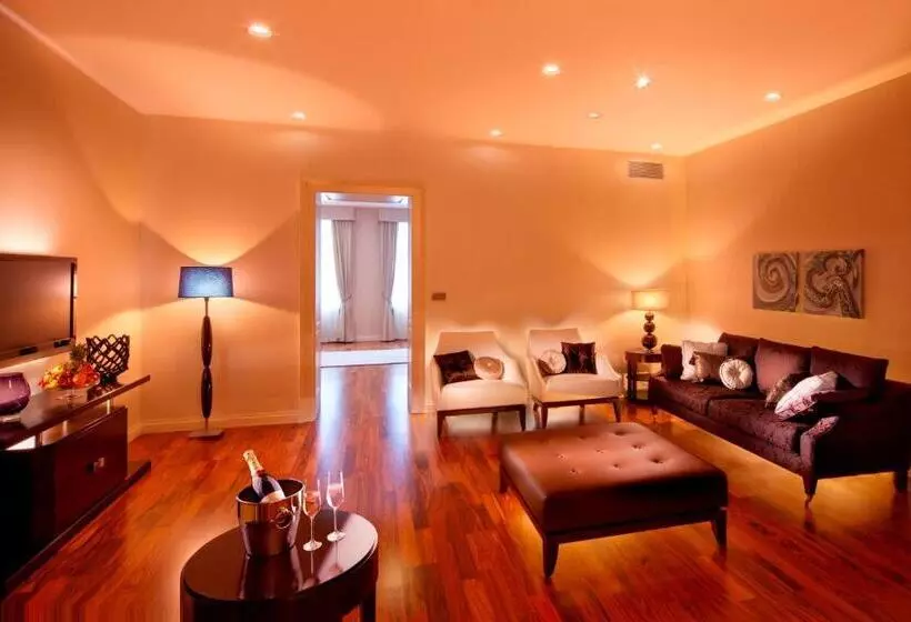 Fotos del hotel Roset Hotel & Residence:  14