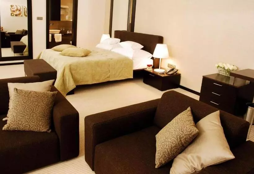 Fotos del hotel Roset Hotel & Residence:  7