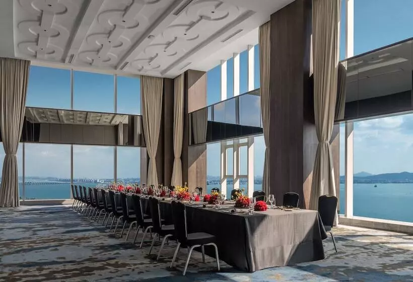 Fotos del hotel Crowne Plaza Xiamen Jimei Seaview, An Ihg:  12