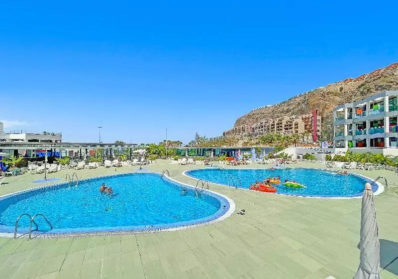 Fotos del hotel Apartamentos Gran Amadores:  24