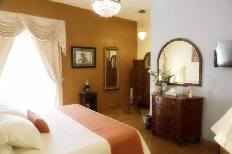 Fotos del hotel El Mesón De Los Poetas:  12