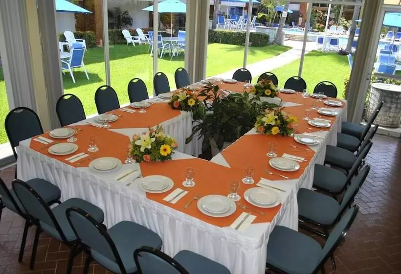 Fotos del hotel Jaragua:  8