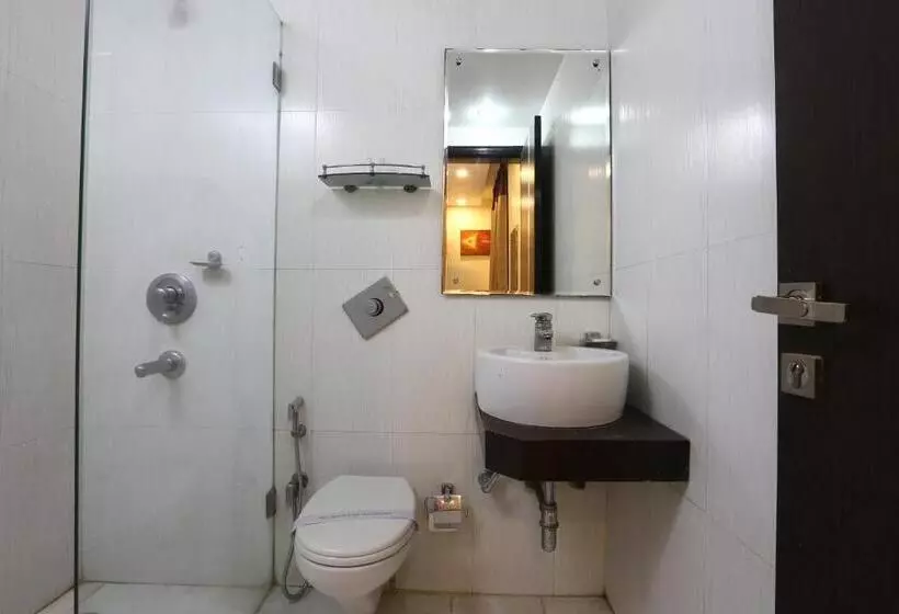 Fotos del hotel Kingston Park Near Ganga Ram Hospital:  12