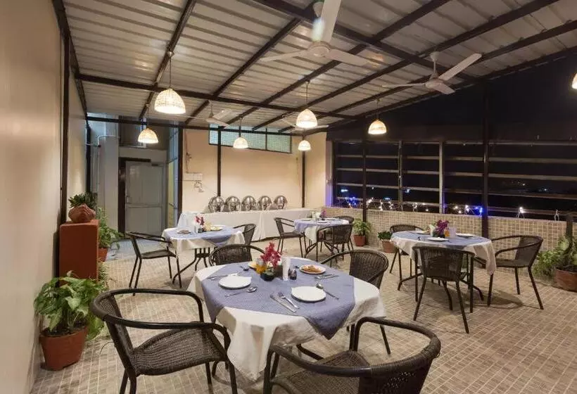 Fotos del hotel Kingston Park Near Ganga Ram Hospital:  10