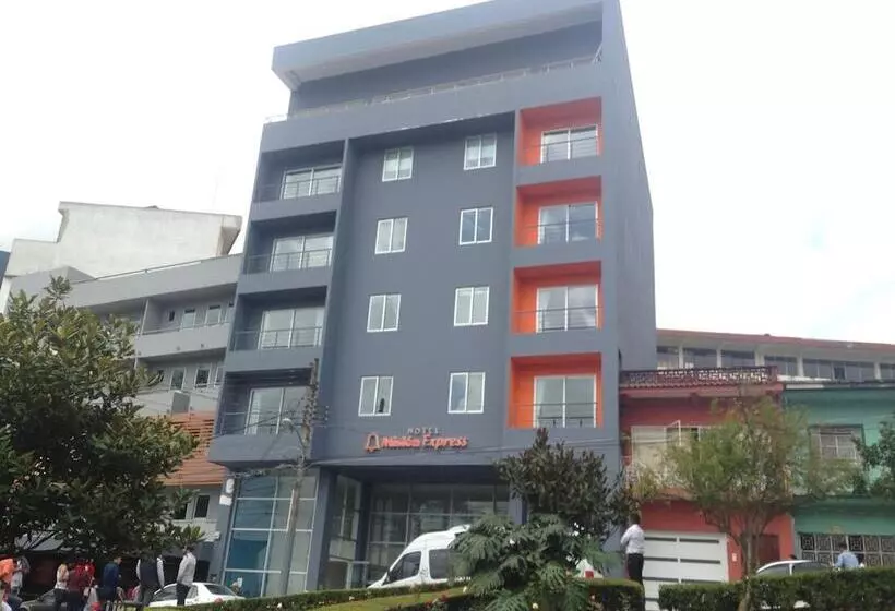 Misión Express Xalapa Centro