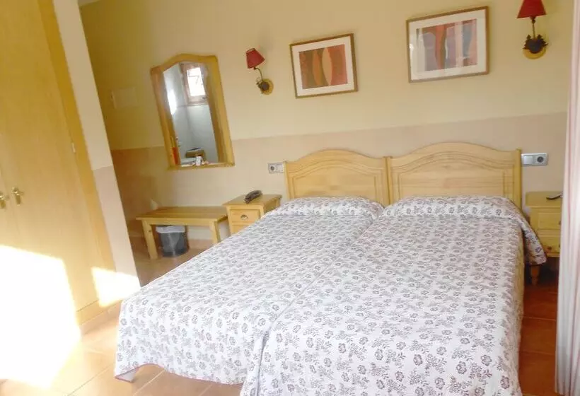 Fotos del hotel Restaurant Camp Del Serrat:  15