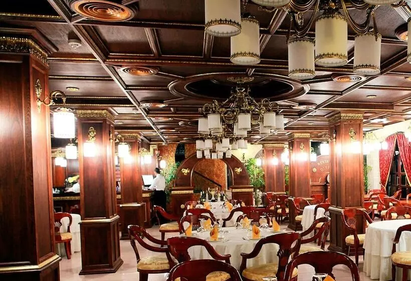 Fotos del hotel Dinasty:  23