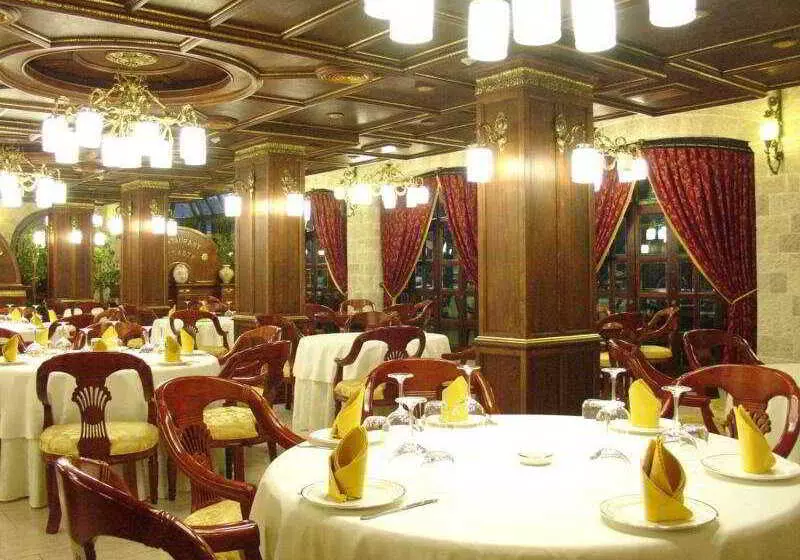 Fotos del hotel Dinasty:  24