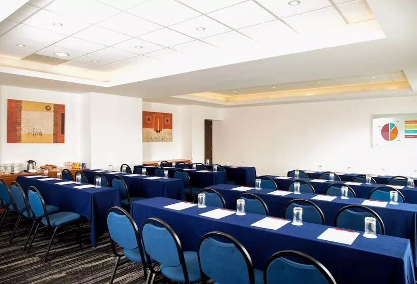 Fotos del hotel Fiesta Inn Monterrey Tecnologico:  18