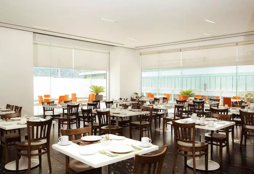 Fotos del hotel Fiesta Inn Monterrey Tecnologico:  5