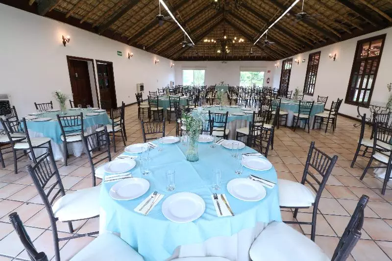 Fotos del hotel Mision Express Saltillo:  12