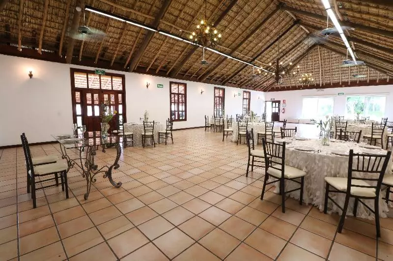 Fotos del hotel Mision Express Saltillo:  8