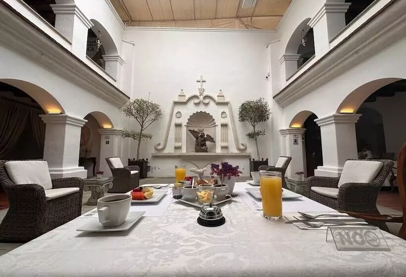 Fotos del hotel Palacio Borghese:  8