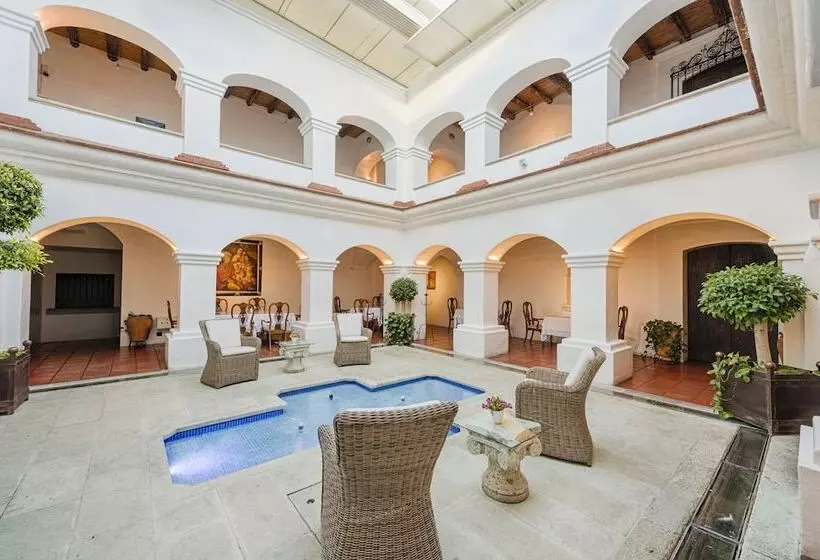 Fotos del hotel Palacio Borghese:  12