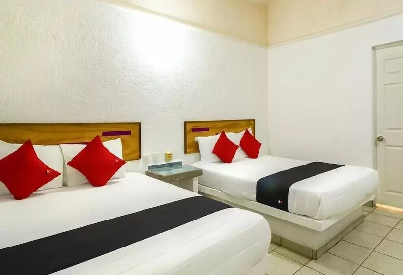 Fotos del hotel Capital O  Parotas:  9