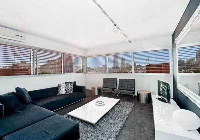 Fotos del hotel The 150 Apartments:  6