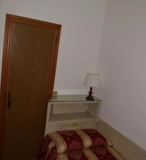 Fotos del hotel Albergo Basilea:  16