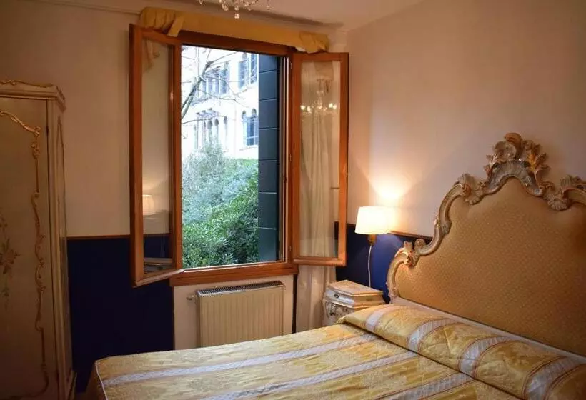 Fotos del hotel Albergo Basilea:  25