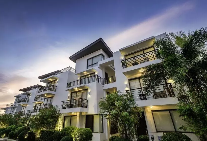 Discovery Shores Boracay