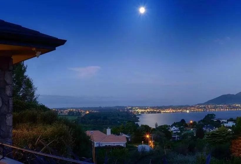 Fotos del hotel Tauhara Sunrise Lodge:  3