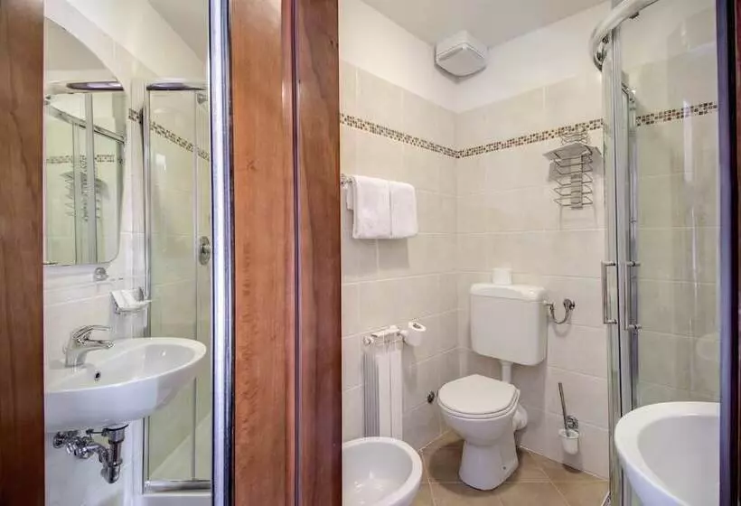 Fotos del hotel Domus Cavanis:  6