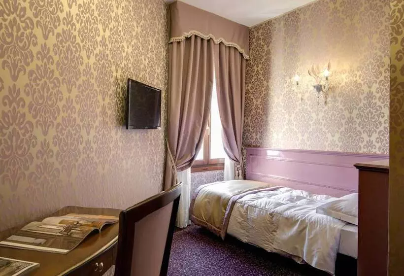 Fotos del hotel Domus Cavanis:  17