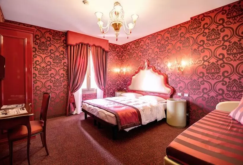 Fotos del hotel Domus Cavanis:  8