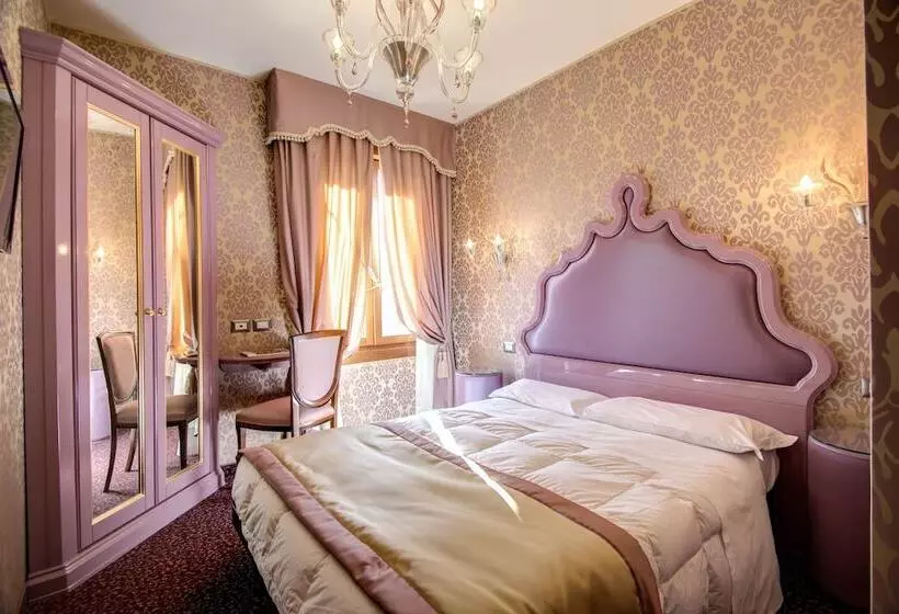 Fotos del hotel Domus Cavanis:  19