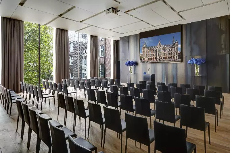 Fotos del hotel Conservatorium:  16