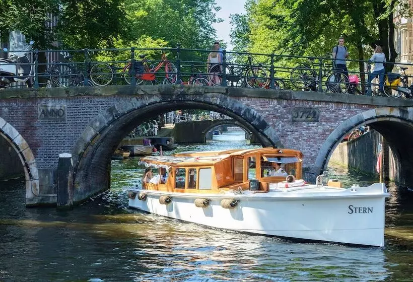 Fotos del hotel Conservatorium:  9