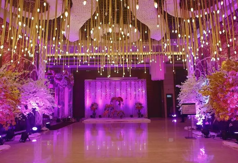 Fotos del hotel Crowne Plaza New Delhi Rohini, An Ihg:  3