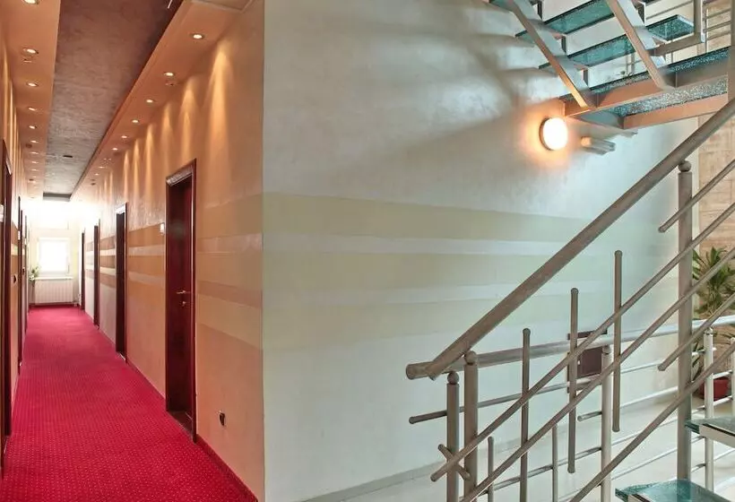 Fotos del hotel Happy Star Club:  3