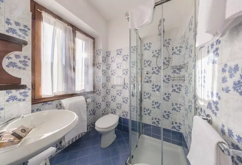 Fotos del hotel Panda Cortina Ricarica Auto Elettriche:  8