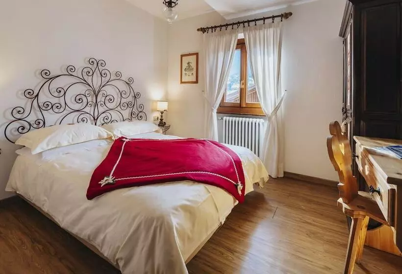 Fotos del hotel Panda Cortina Ricarica Auto Elettriche:  18