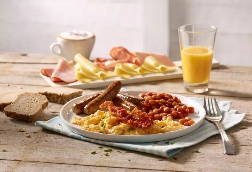 Fotos del hotel Premier Inn Frankfurt City Hauptbahnhof Hotel:  3