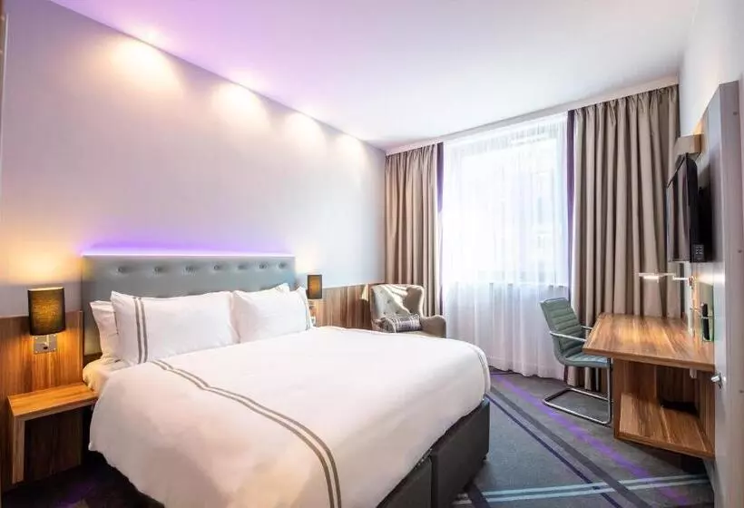 Fotos del hotel Premier Inn Frankfurt City Hauptbahnhof Hotel:  16