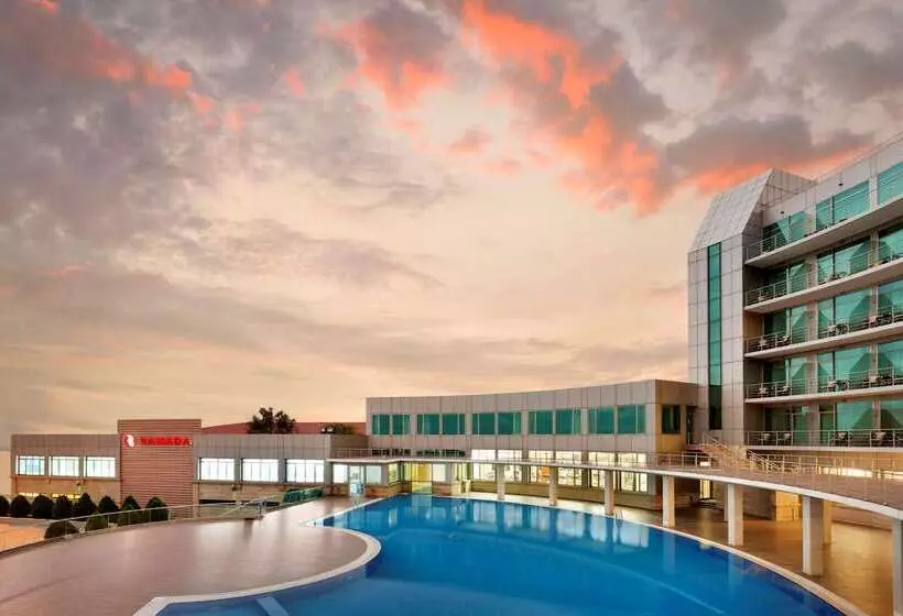 Fotos del hotel Ramada By Wyndham Baku:  21