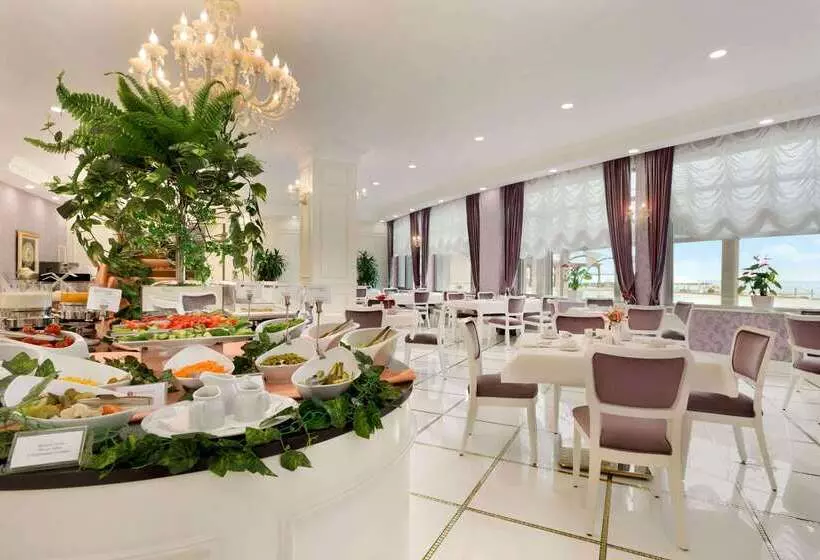 Fotos del hotel Ramada By Wyndham Baku:  18