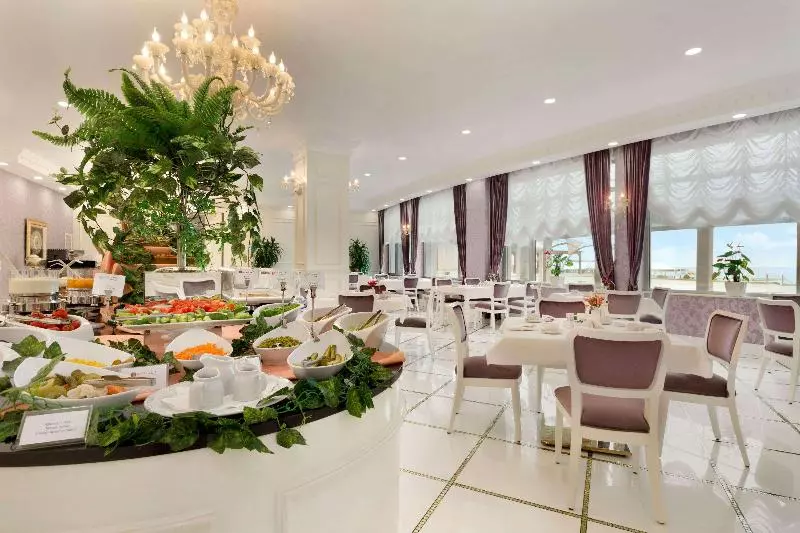 Fotos del hotel Ramada By Wyndham Baku:  5